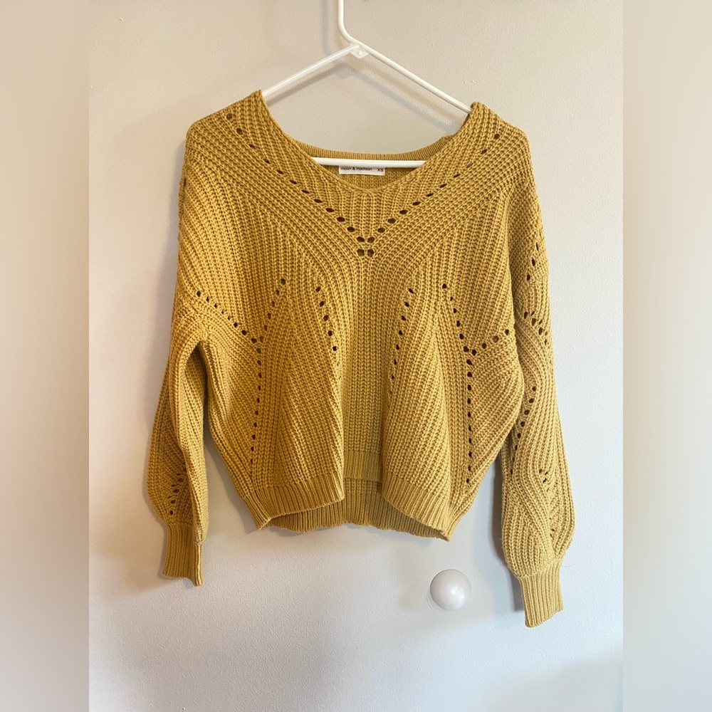 Moon and Madison's beautiful fall low shoulder sweater, in soft mustard color.